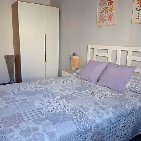 Feriado, Con Parking Incluido Cella