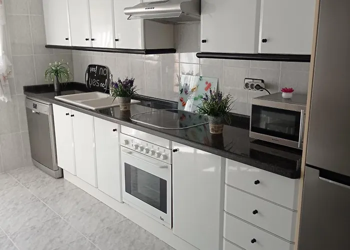 Feriado, Con Parking Incluido 아파트 셀라